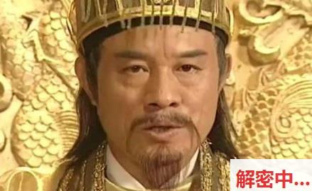 横栏三沙梁某俊借钱不还跑路事件 拉黑删除和别人亲密 老爸也跟着一起消失