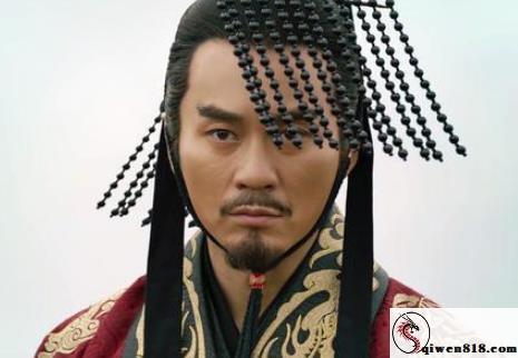 白色的流体品厕拍合集 大神潜入女厕用手机拍摄的短视频很养眼的女神放尿 颜值顶尖比莉莉岛还带劲