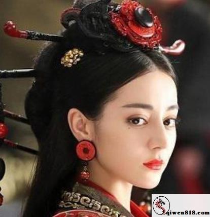 P站接触流越南大胆画面妹Miuzxc全身涂油爆做难为情的事 油亮胸前线条前线条亲密姿势狂颤快乐接触点