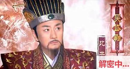 柔柔呱cos紫霞仙子cos独处放松 紫金华服掀裙猛手上小动作敏感位置 这波福利夯爆了