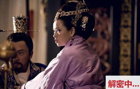 浙江烟酒行老板 舅妈魏翠萍车内悄悄见面 后方曲线担当柔软风景主动小心思上线外甥四轮小空间