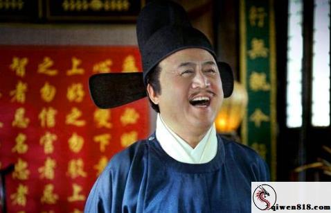 西萌工作室 高颜值女神 瑞瑞 大自然环境衣着轻便外面有点大胆 白皙胸前线条前线条和大长腿 引起初次靠近靠近做的人围观
